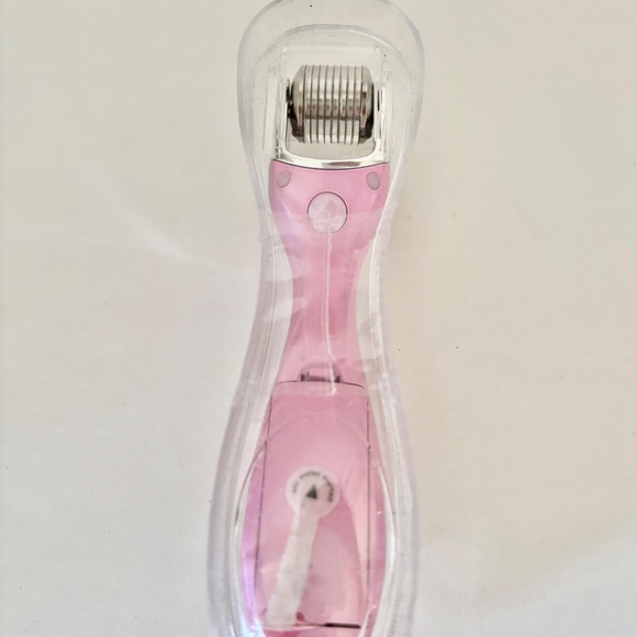 Beauty Bio Glo pro microneedling device. Battery operated new in box - Picture 2 of 11